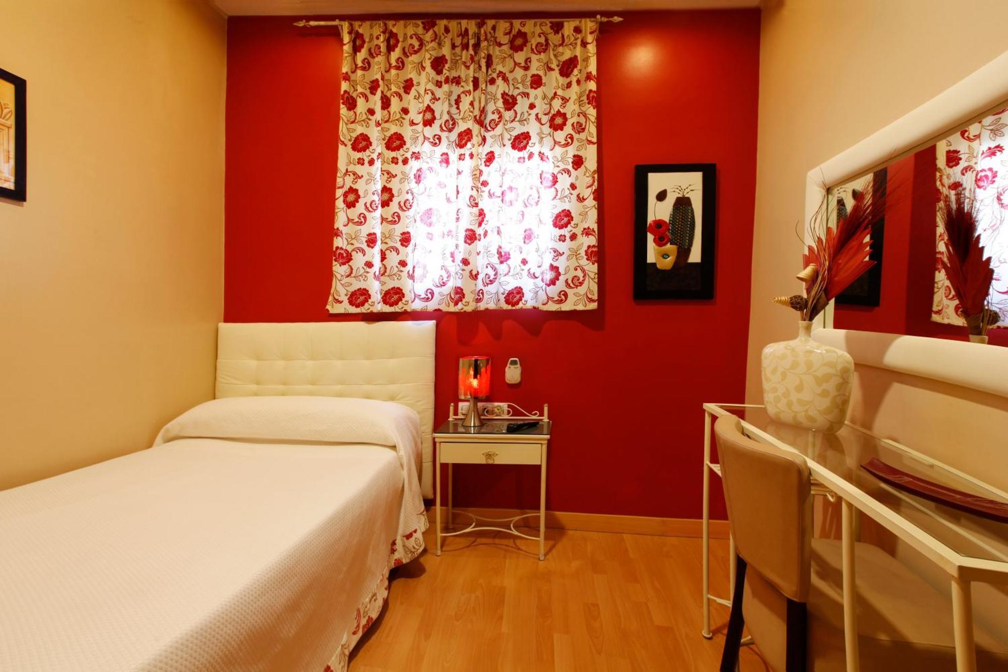 Hostal Paris San Fernando Εξωτερικό φωτογραφία