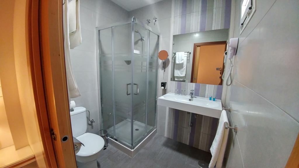 Hostal Paris San Fernando Εξωτερικό φωτογραφία
